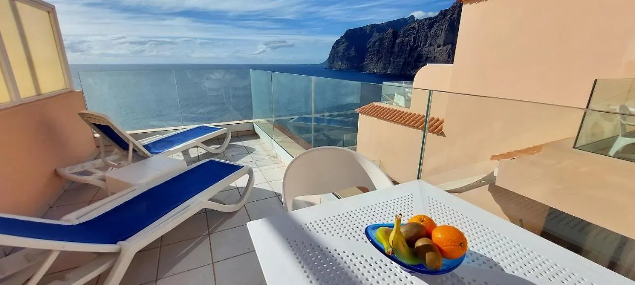 Studio En Los Gigantes Con Amplia Terraza 아칸티라도 아파트